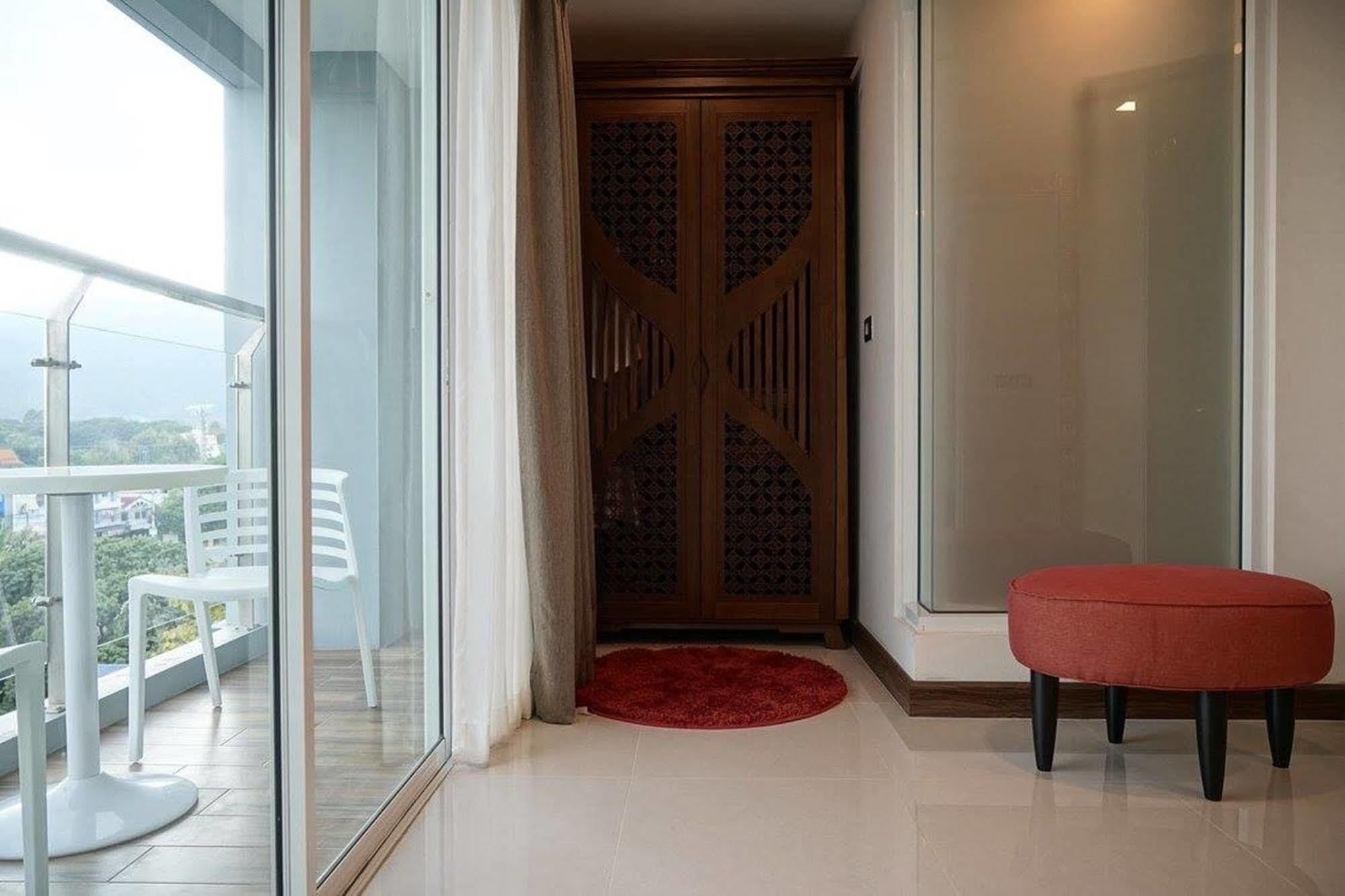 Baisirimaya Hotel Csiangmaj Kültér fotó
