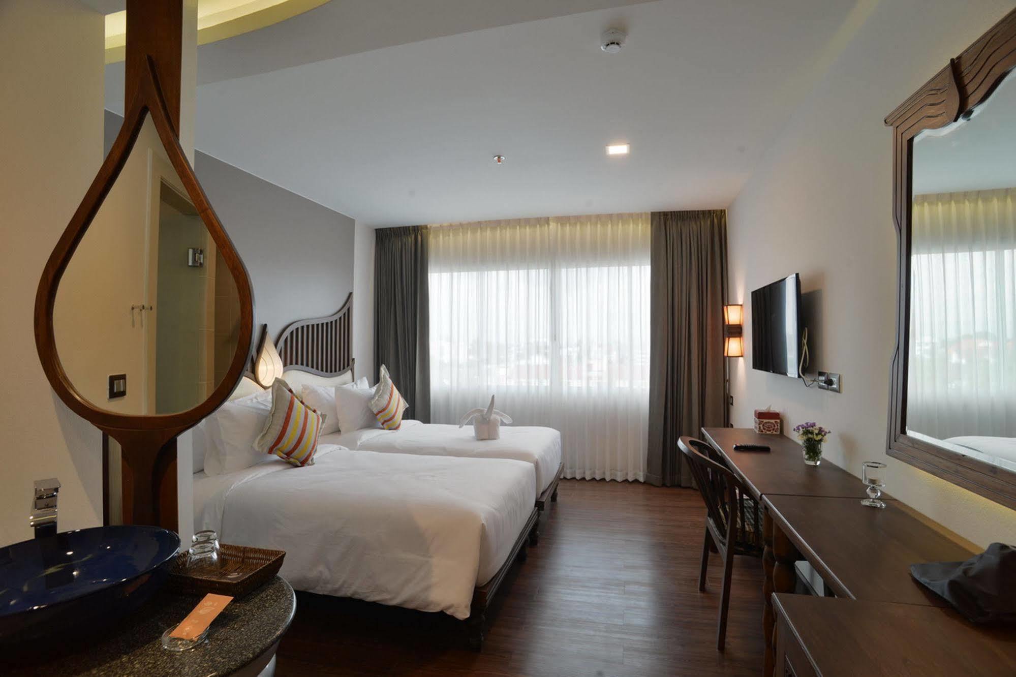 Baisirimaya Hotel Csiangmaj Kültér fotó